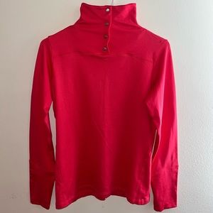 Women’s long sleeve golf shirt